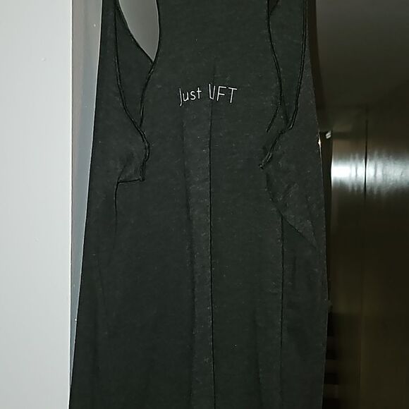 Gym Tank - Picture 2 of 2